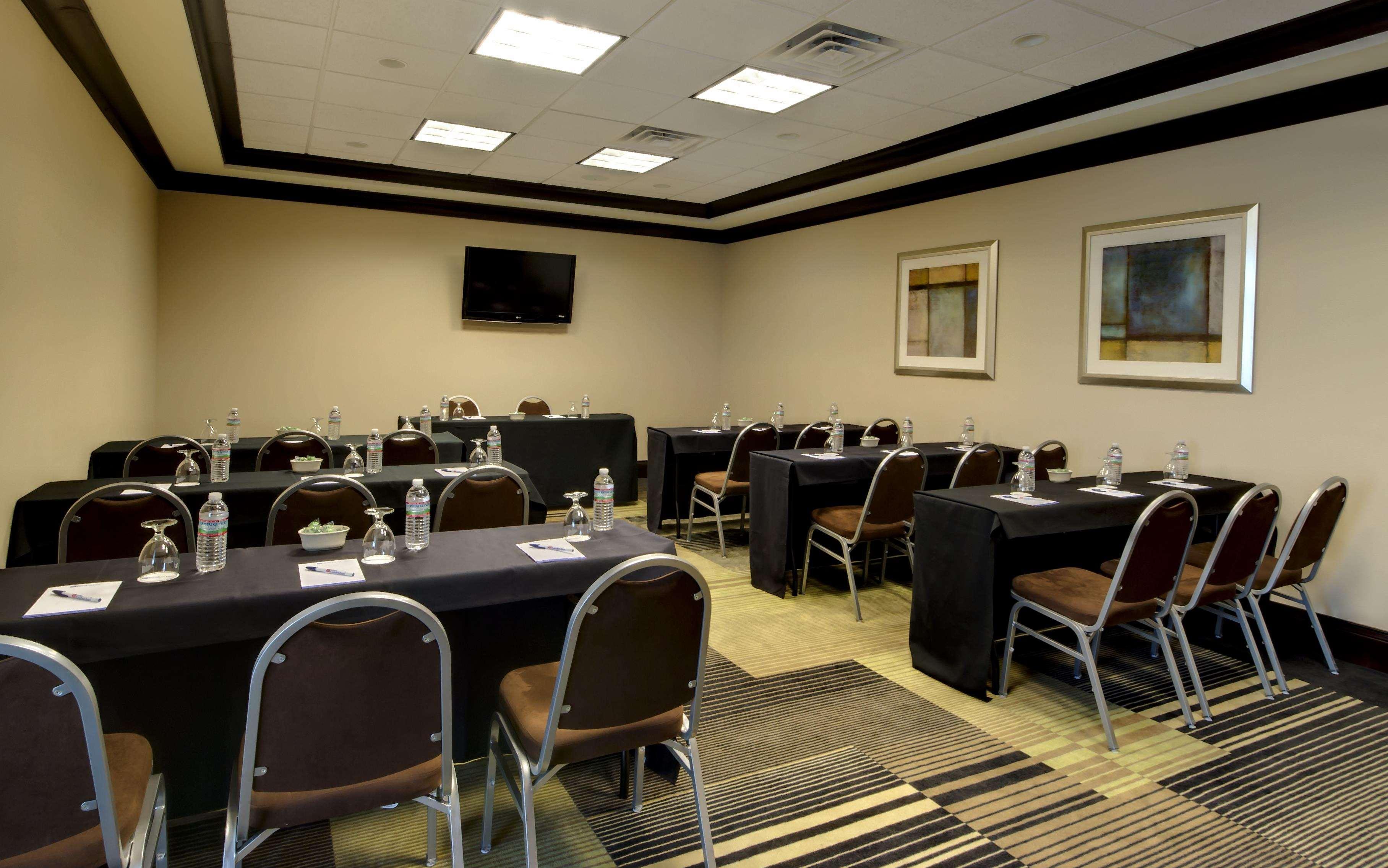 Hilton Garden Inn North Little Rock Ngoại thất bức ảnh